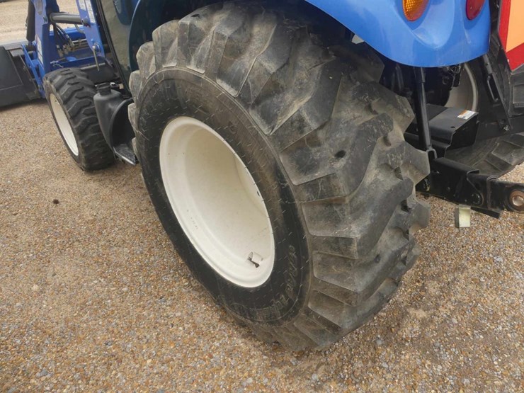 2016-new-holland-boomer-37-image-6