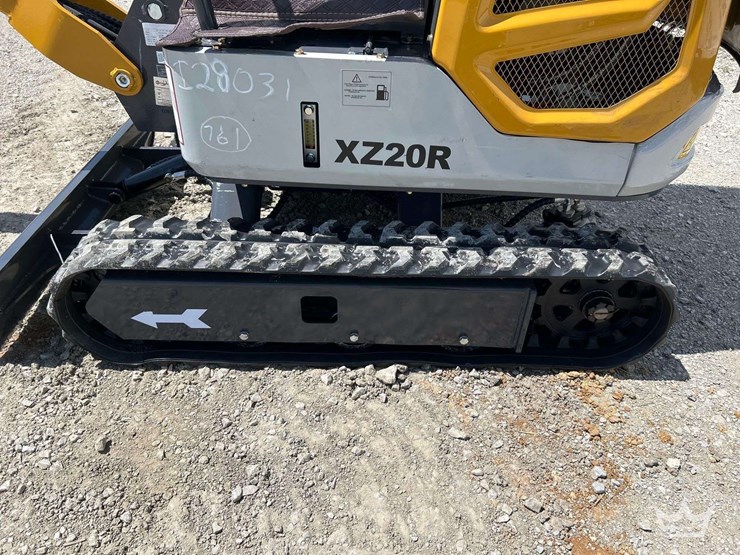 mini-excavator-image-20