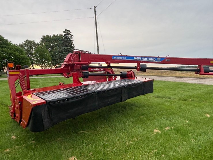 2016-new-holland-313-image-1