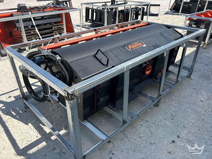 2026-pabreak-hydraulic-6ft-roller-skid-steer-attachment.-image-3