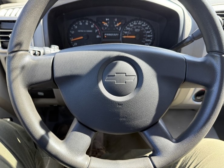 2008-chevrolet-colorado-image-29