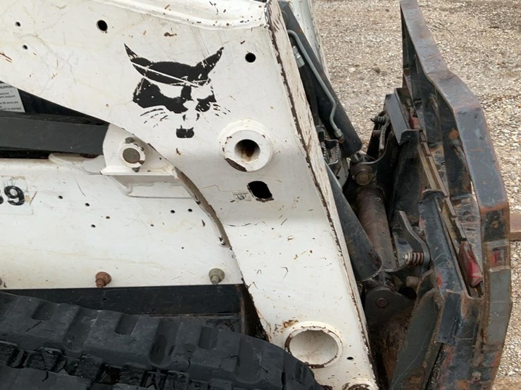 2016-bobcat-t650-image-38