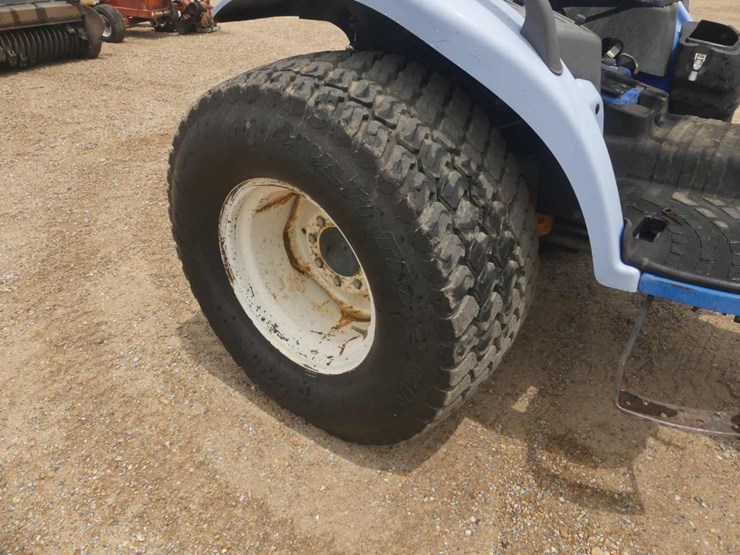 new-holland-tc45da-image-10