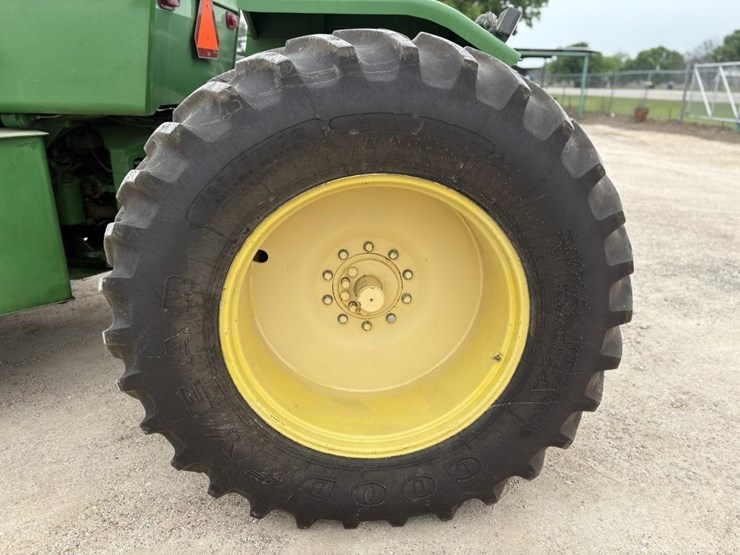 john-deere-8630-image-12