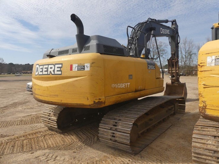 2019-deere-210g-image-4