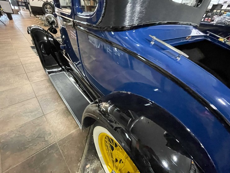 1928-ford-model-a-image-27