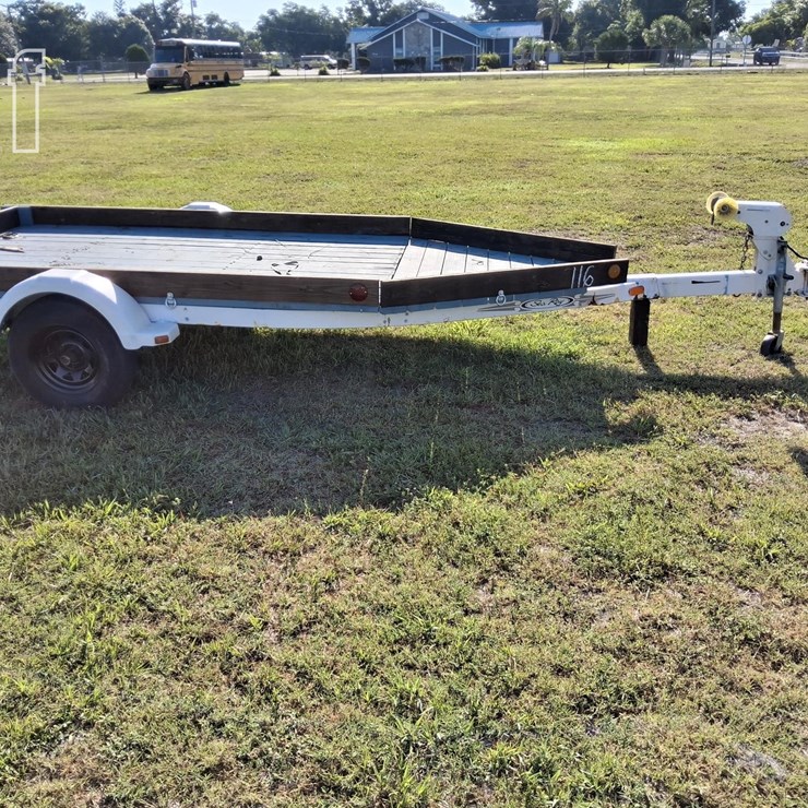 UTILITY TRAILER SINGLE AXLE
