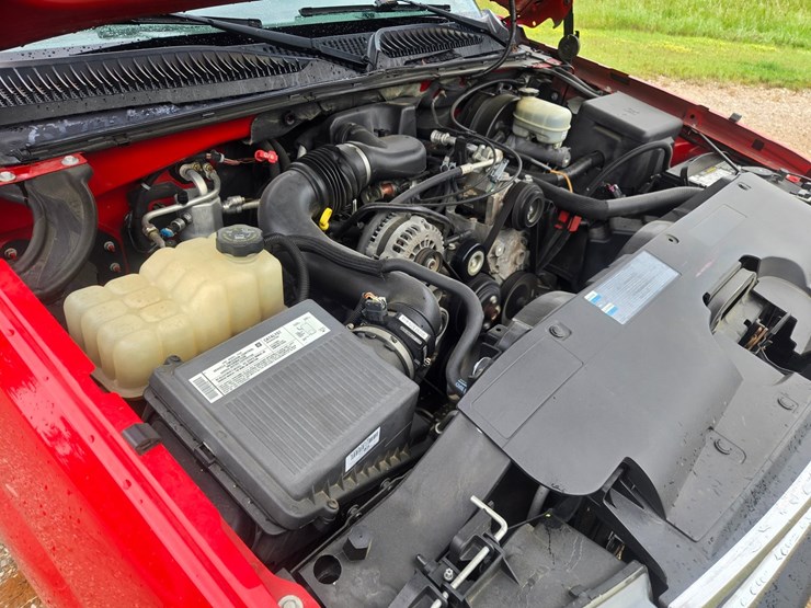 #24356-•-2006-chevrolet-silverado-pickup-truck-image-26