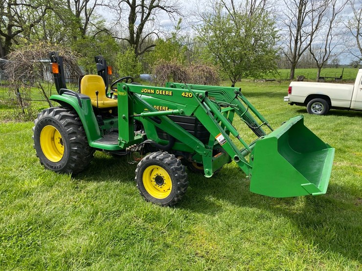 john-deere-4300-image-1