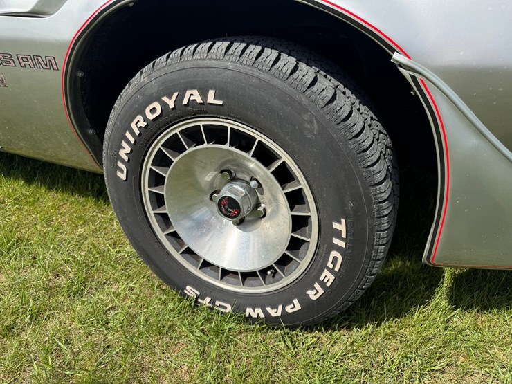 #138-•-1979-pontiac-trans-am-10th-anniversary-(has-wi-title)-(clintonville,-wi)-image-117