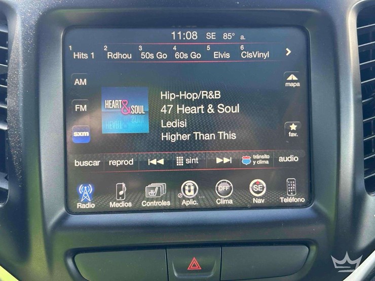 2015-jeep-cherokee-image-17