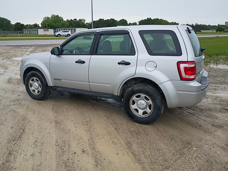 2008-ford-escape-image-4