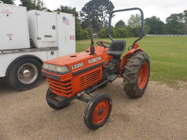 kubota-l2350f-image-1