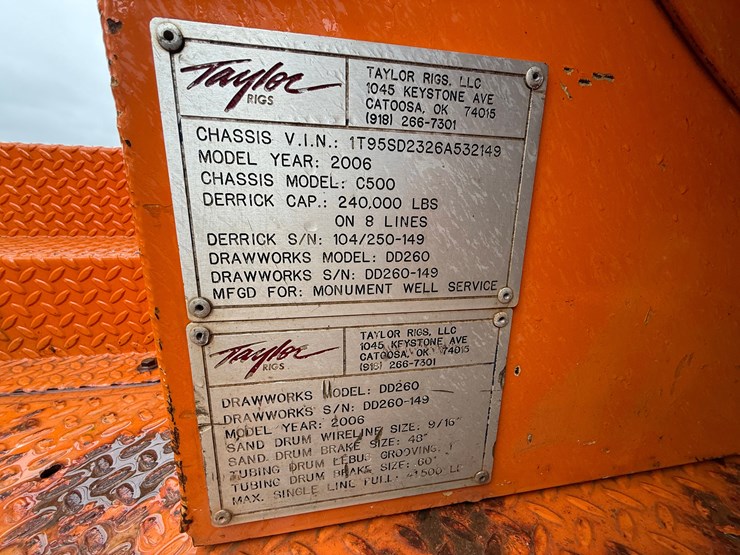 2006-taylor-c500-dd-104'-250k-5-axle-well-service-workover-rig-image-30
