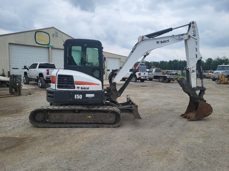 bobcat-e50-image-7