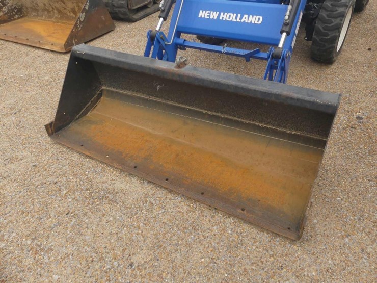 2016-new-holland-boomer-37-image-9