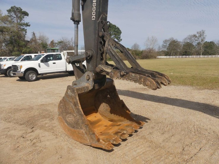 2019-deere-210g-image-7