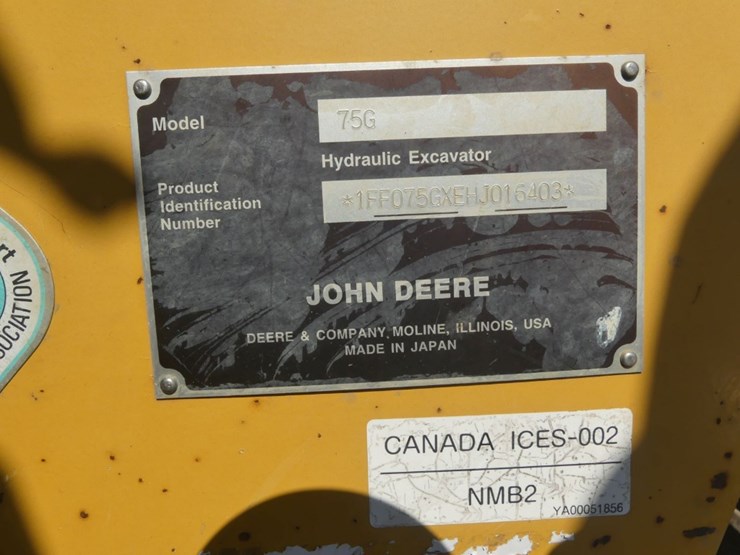 2017-deere-75g-image-12