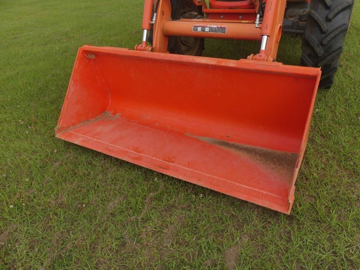 kubota-m7060d-image-9