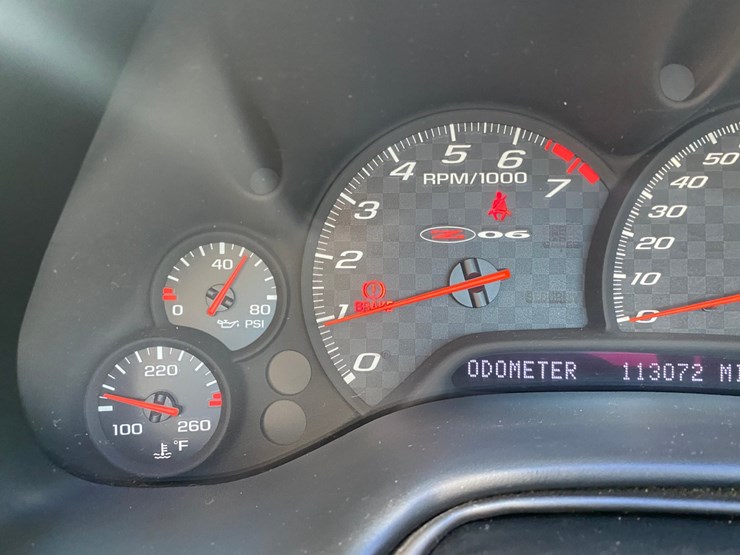 #150-•-2002-corvette-z06-frc-6-speed-(has-wi-title)-(schofield,-wi)-image-36