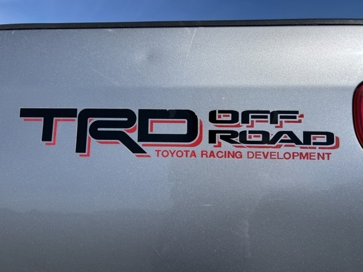 2007-toyota-tundra-sr5-image-12