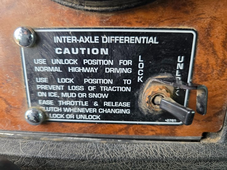 1999-kenworth-t800-image-70
