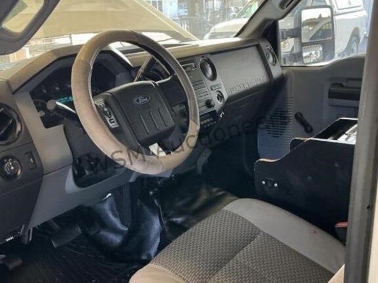 2012-ford-f350-image-23