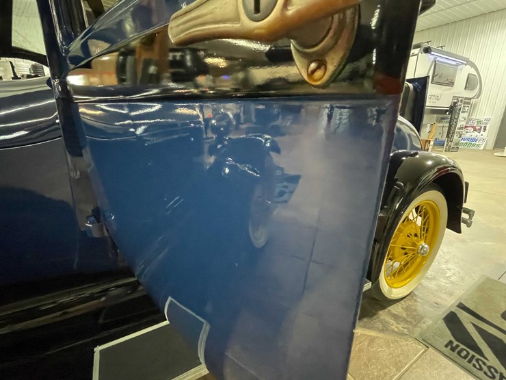 1928-ford-model-a-image-25