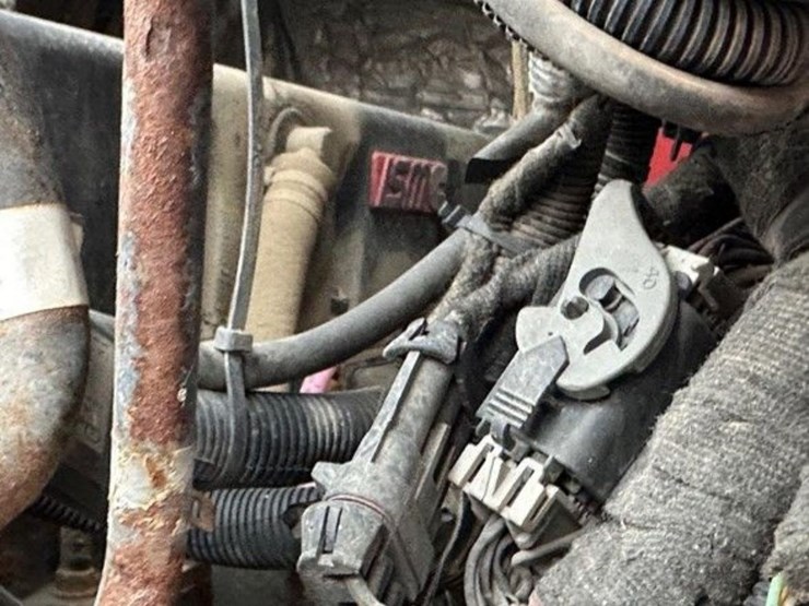 2006-case-ih-8600-image-42