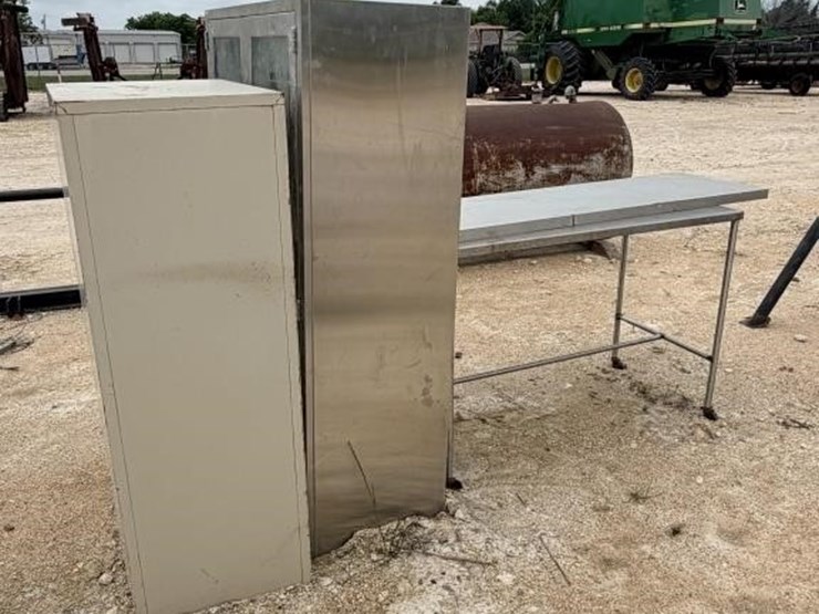 l3---cabinets/tables-image-8