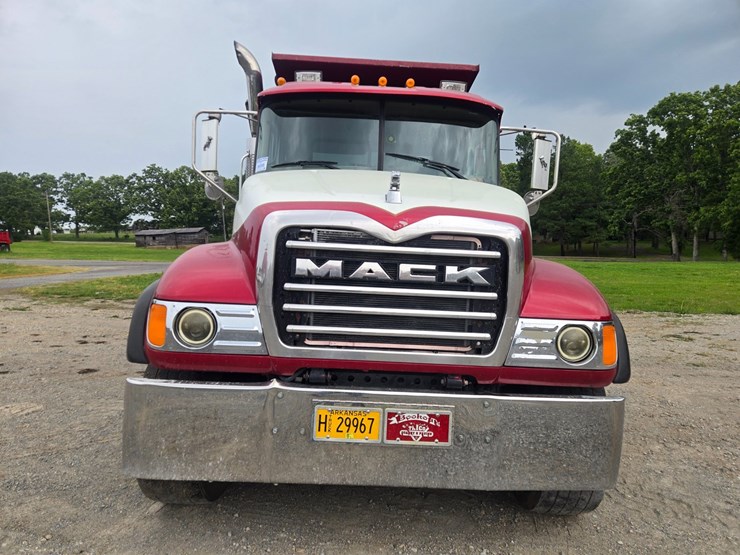#24355-•-2004-mack-cv713-granite-dump-truck-image-28