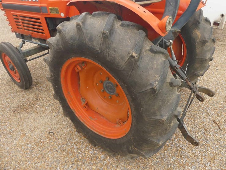 kubota-l2350f-image-6