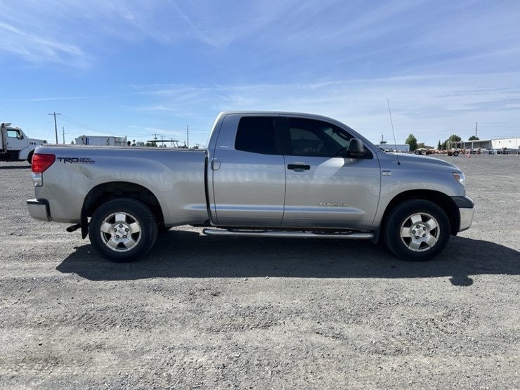 2007-toyota-tundra-sr5-image-6
