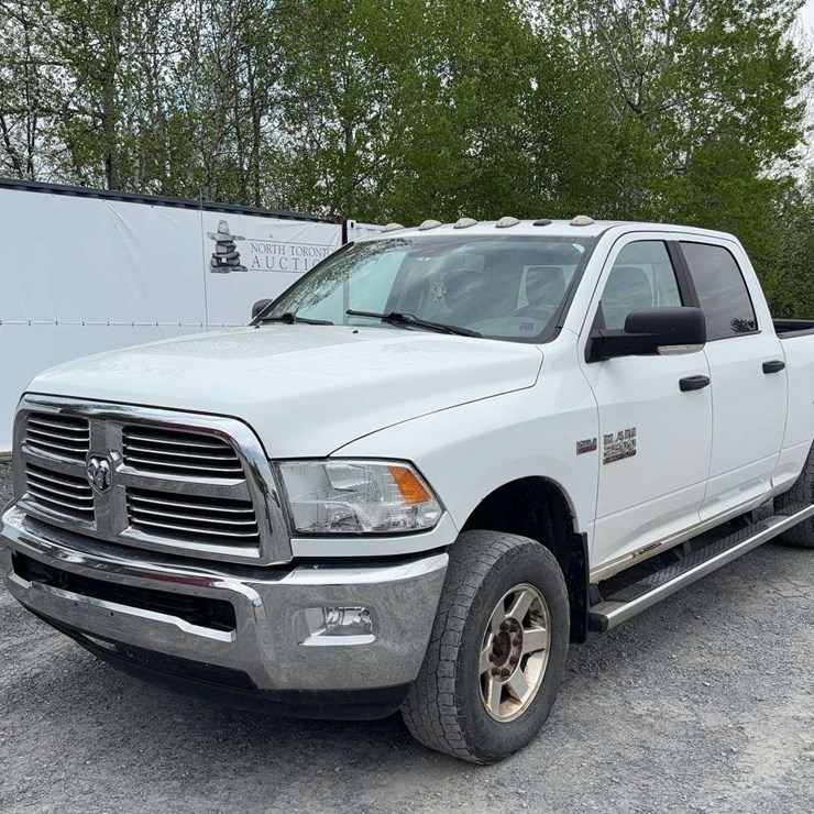 2013 DODGE 2500