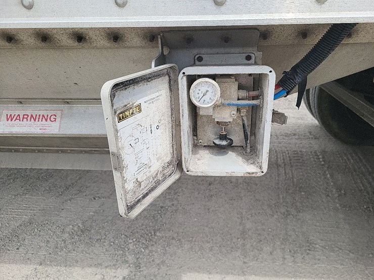 2014-timtpe-tandem-axle-semi-hopper-trailer-image-46