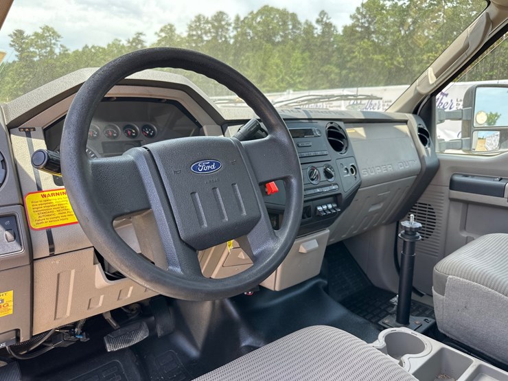 2008-ford-f450-image-8