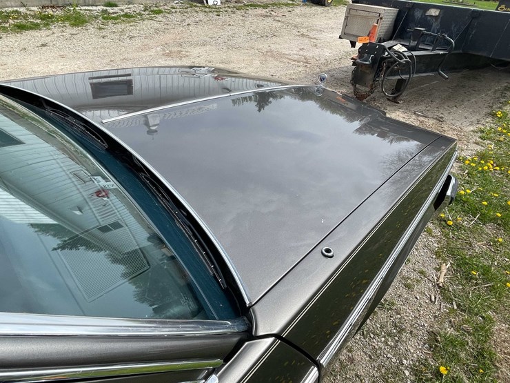 #140-•-1983-buick-park-avenue-(title-in-delay)-(kaukauna,-wi)-image-41