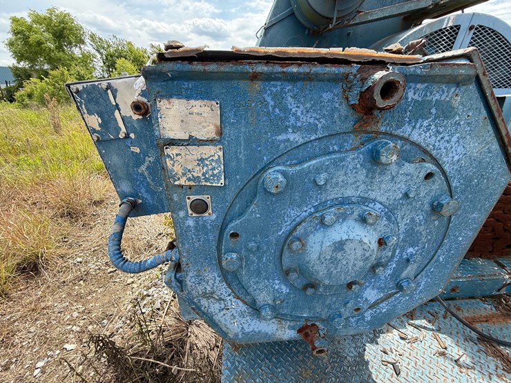 national-110-ue-drilling-drawworks-image-12
