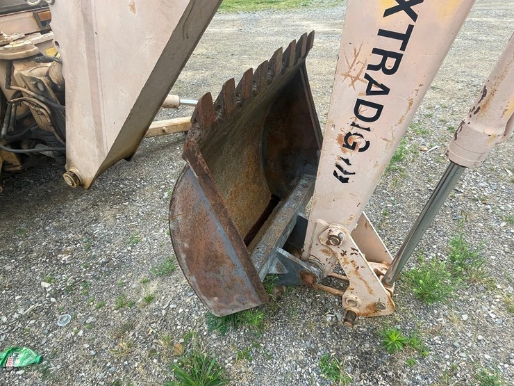 jcb-1550b-image-6
