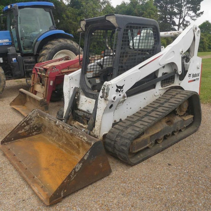 2018 BOBCAT T740