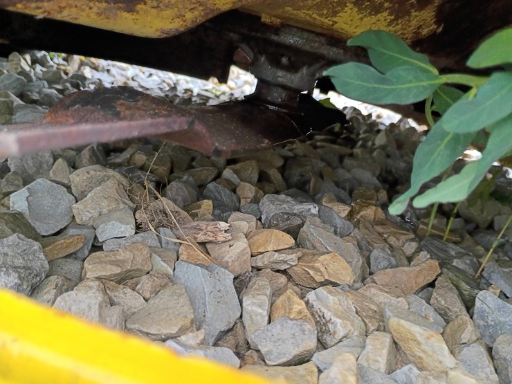 2009-john-deere-z225-image-21