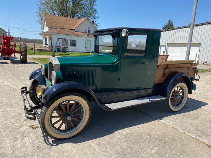 1922-gray-pickup-restored-image-3