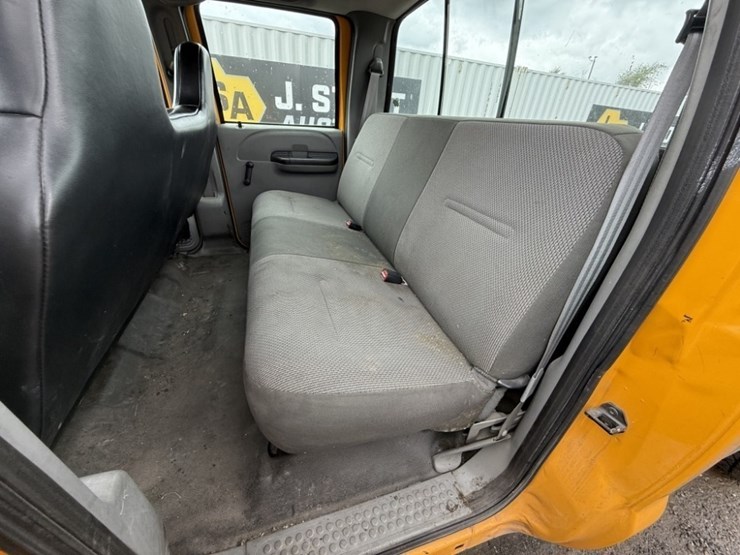 2007-ford-f350-image-24