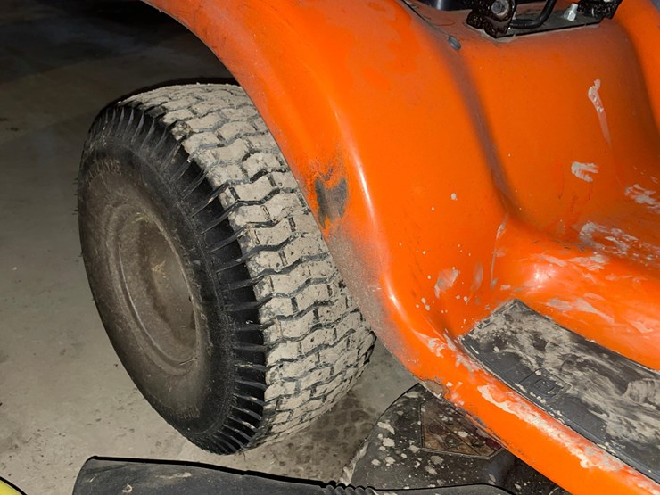husqvarna-lta-18538-lawn-tractor-image-12