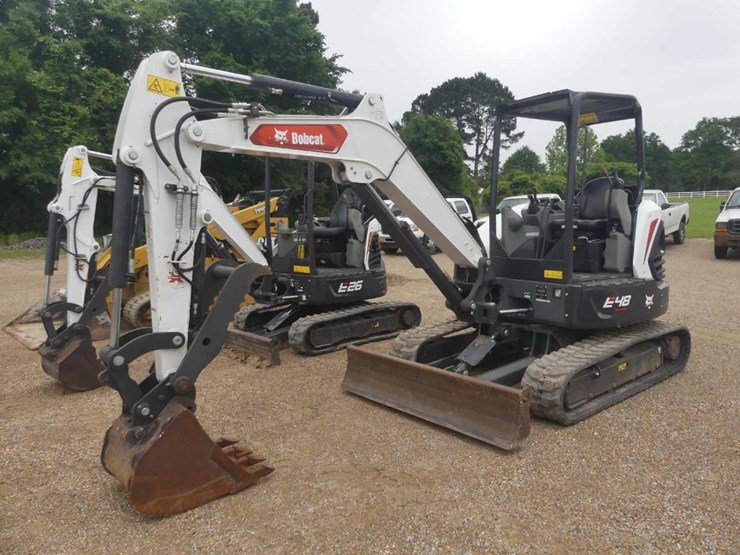 2024-bobcat-e48-image-1