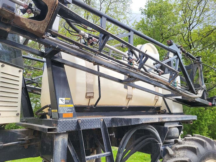 wilmar-7400-sprayer-image-17
