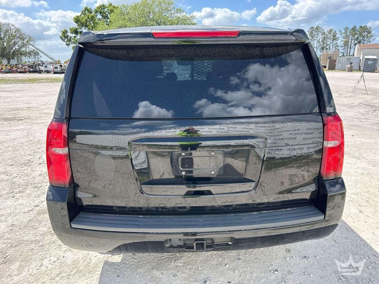 2019-chevrolet-tahoe-image-29