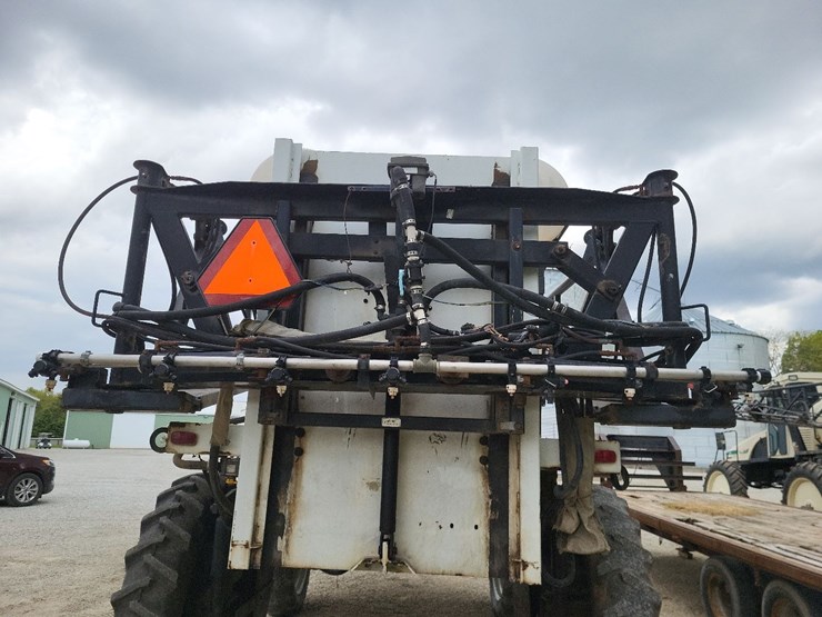 wilmar-765-sprayer-w/sprayer-trailer-image-33