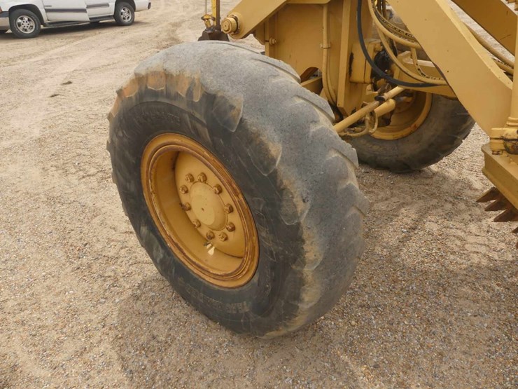 caterpillar-12h-image-8