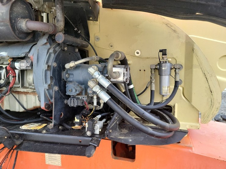 2000-jlg-600s-image-42